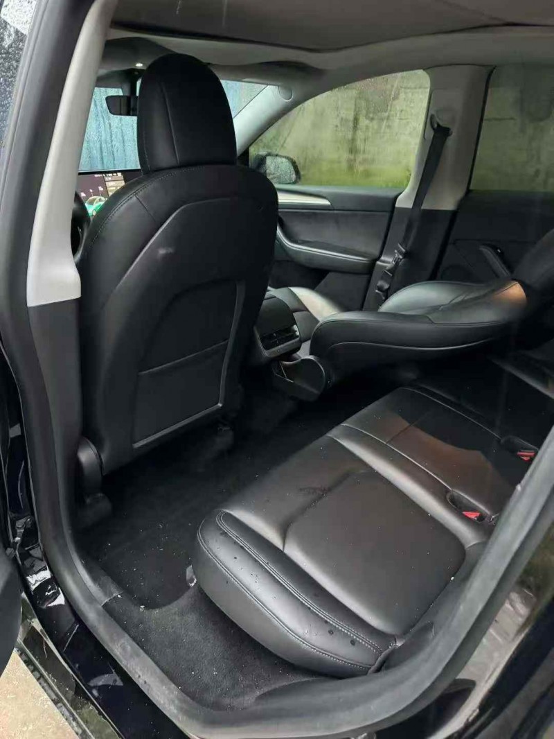 21年烟台特斯拉MODEL Y