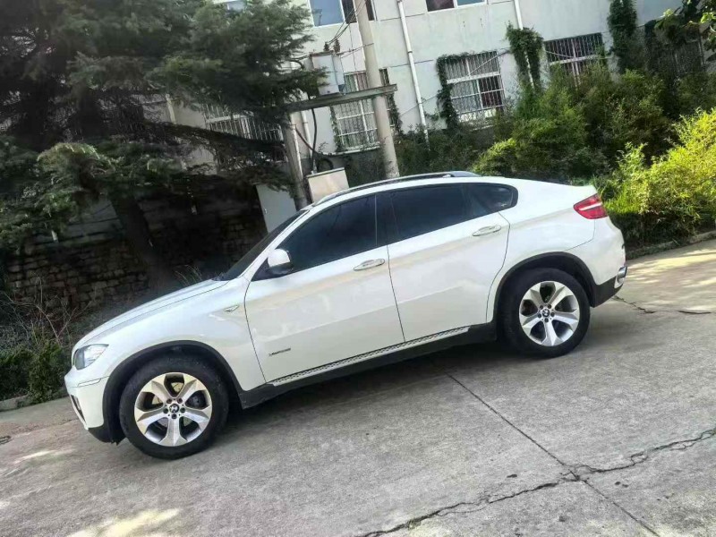 14年青岛宝马X6