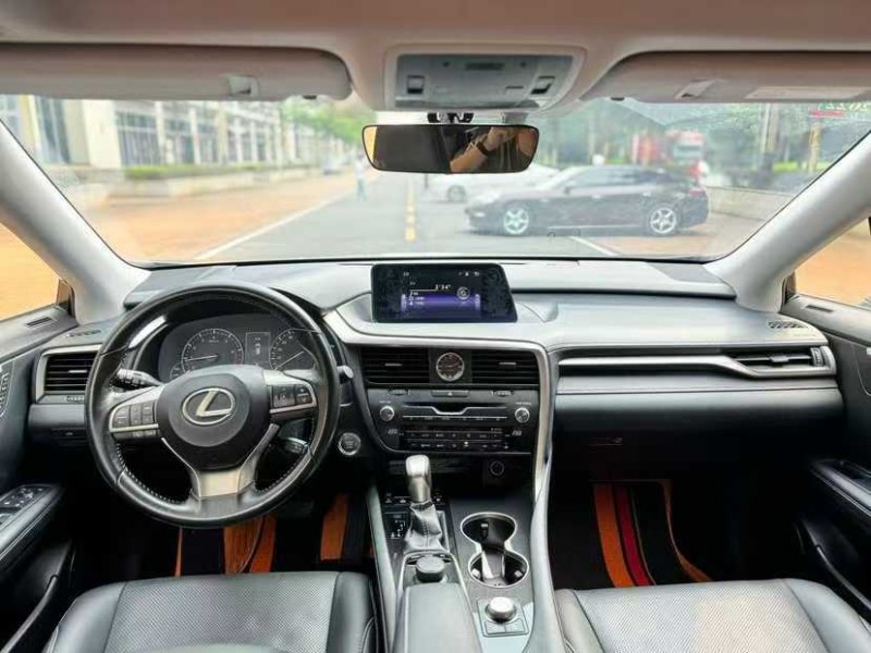 16年汕头雷克萨斯NX