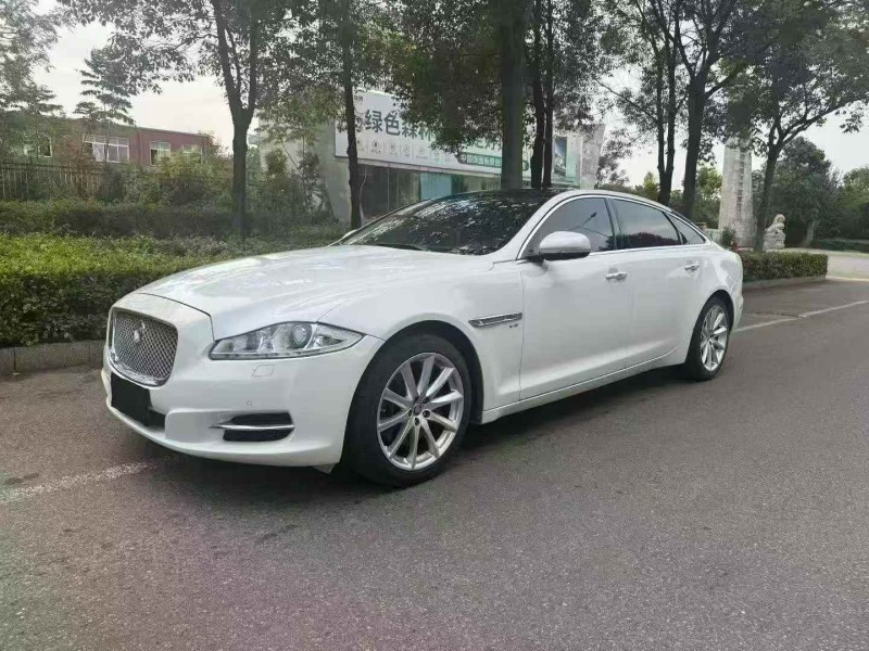 12年岳阳捷豹XJL