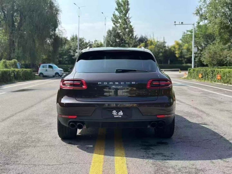 16年枣庄保时捷Macan
