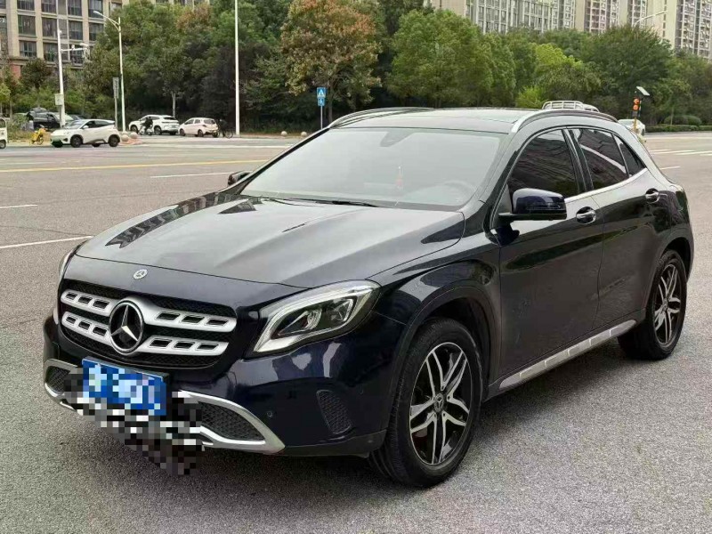 17年蚌埠奔驰GLA