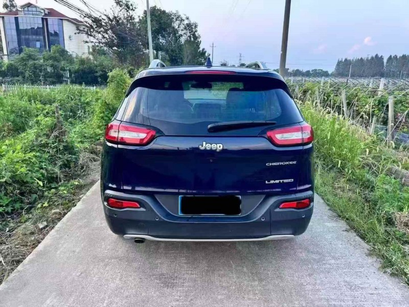18年宁波Jeep自由光