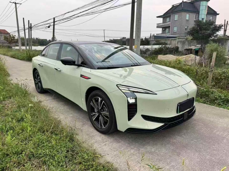 25年宁波红旗EH7
