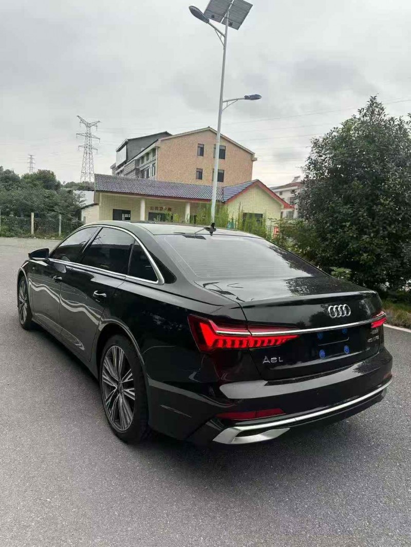 25年衡阳奥迪A6L