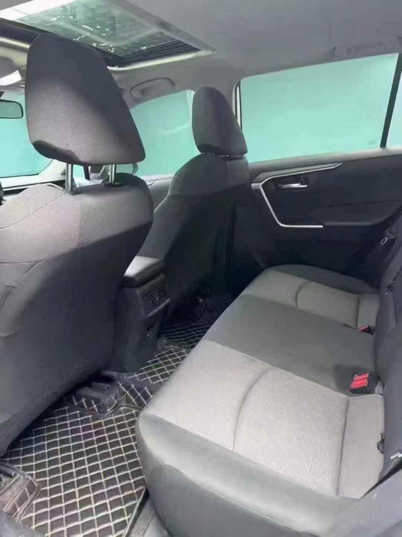 23年成都丰田RAV4荣放