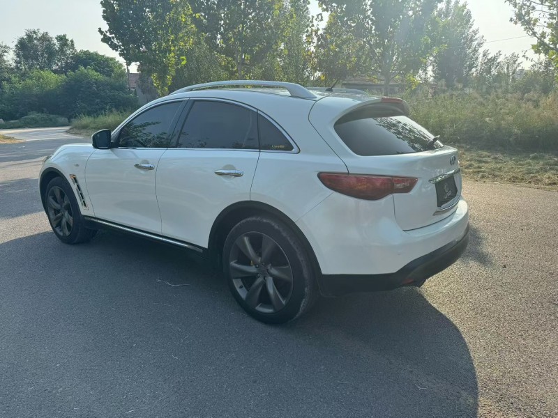 14年滨州英菲尼迪QX70