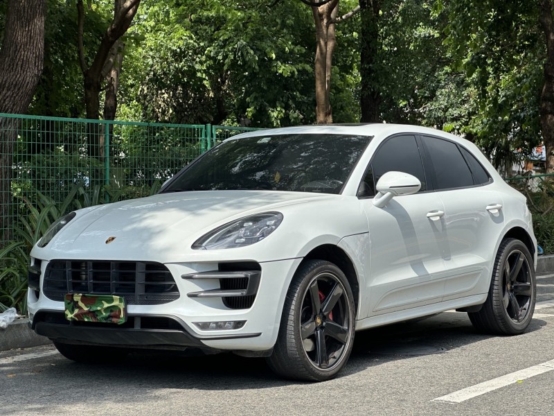 17年东莞市保时捷Macan