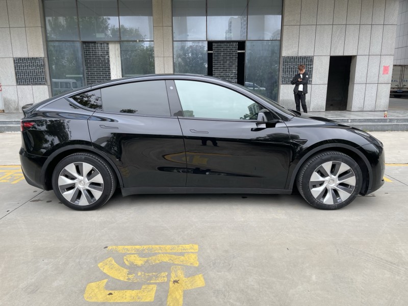 23年济宁特斯拉MODEL Y