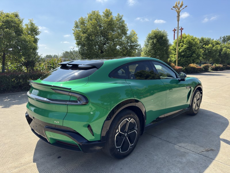 25年盐城小米YU7