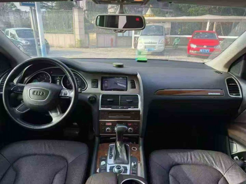 15年梧州奥迪Q7