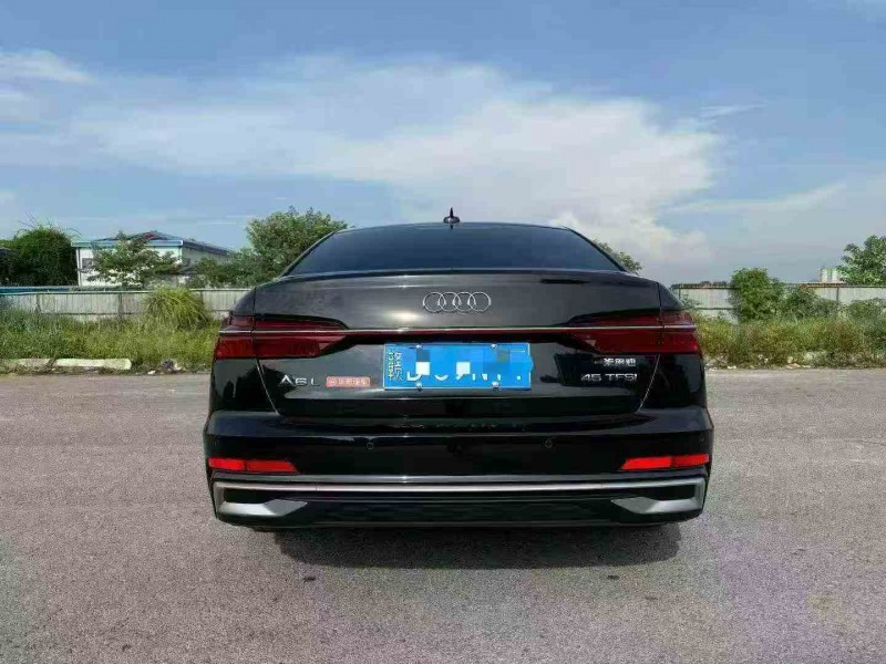 25年桂林奥迪A6L