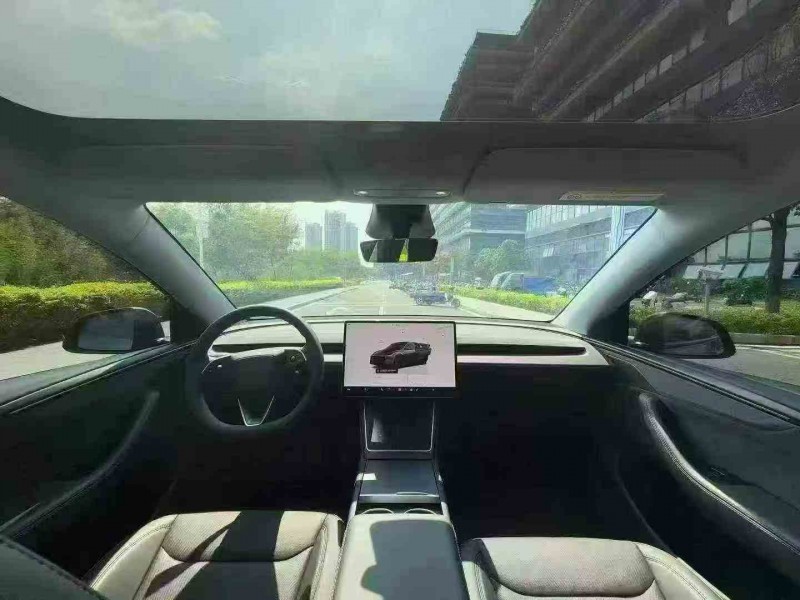 25年深圳特斯拉MODEL Y