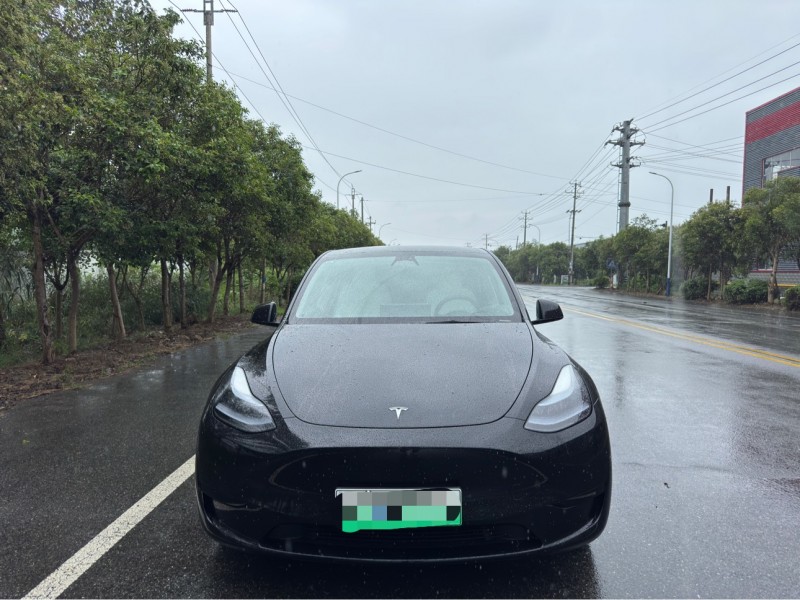 23年盐城特斯拉MODEL Y