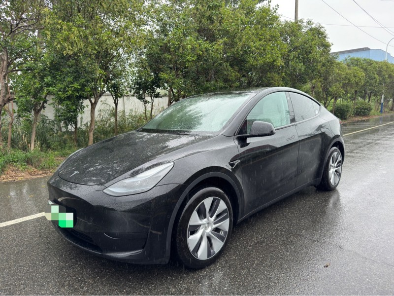 23年盐城特斯拉MODEL Y