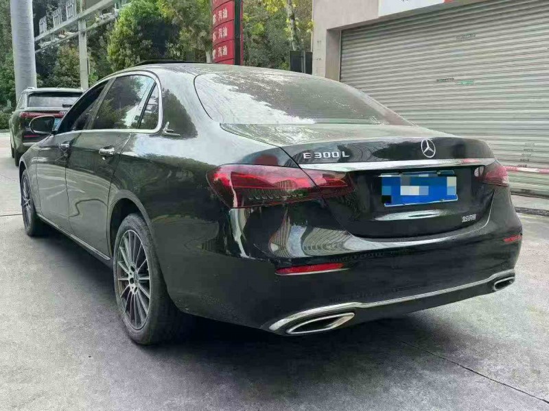 23年重庆市奔驰E