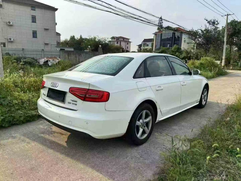 13年宁波奥迪A4L