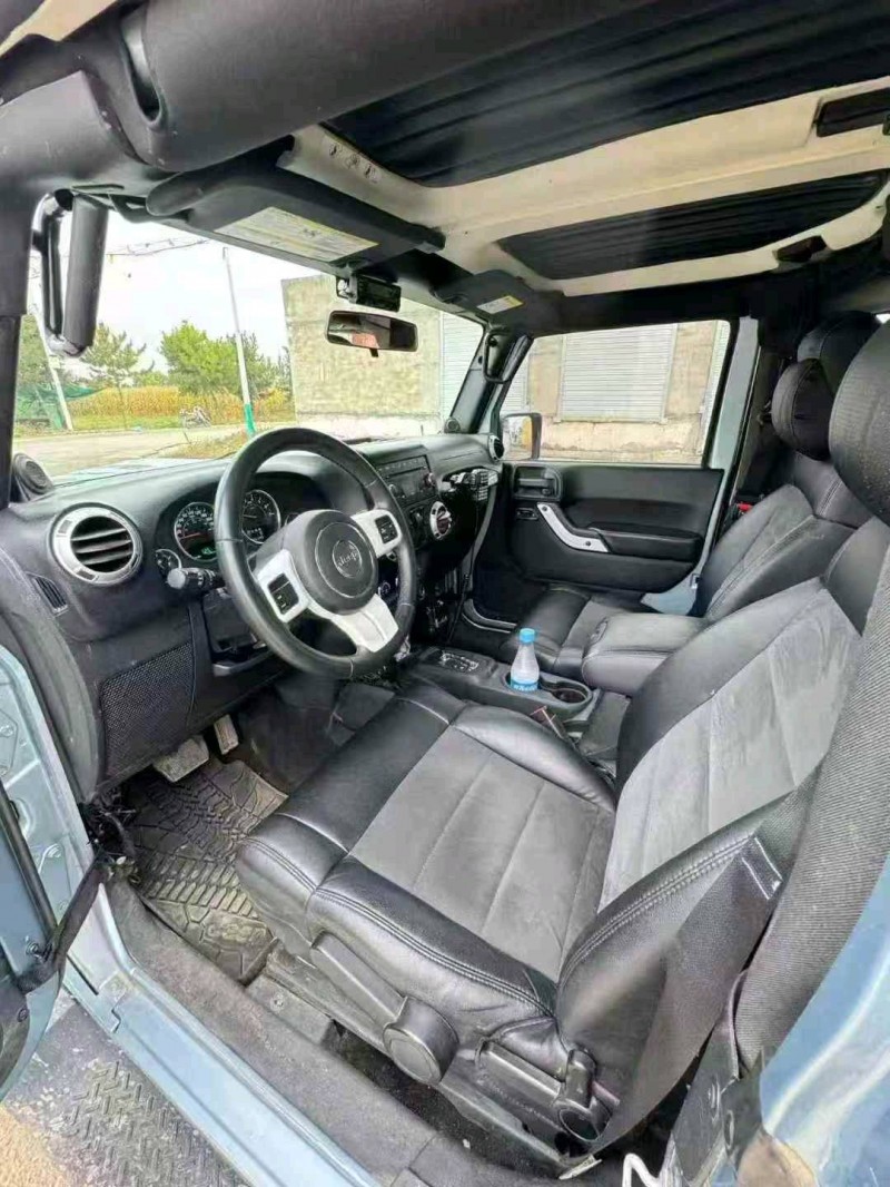 13年赤峰Jeep牧马人