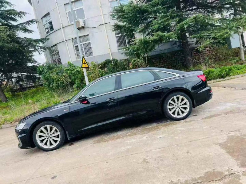 20年青岛奥迪A6L