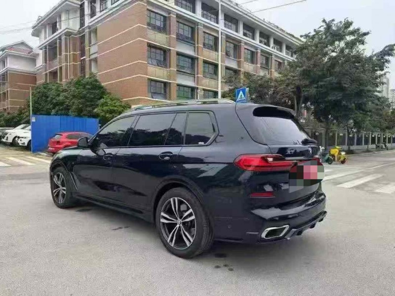 21年南宁宝马X7