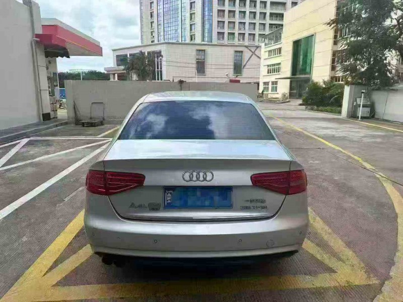 15年厦门奥迪A4L