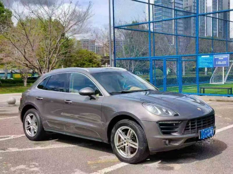 15年嘉兴保时捷Macan