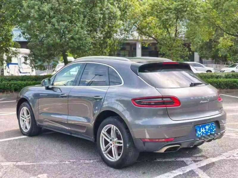 15年嘉兴保时捷Macan