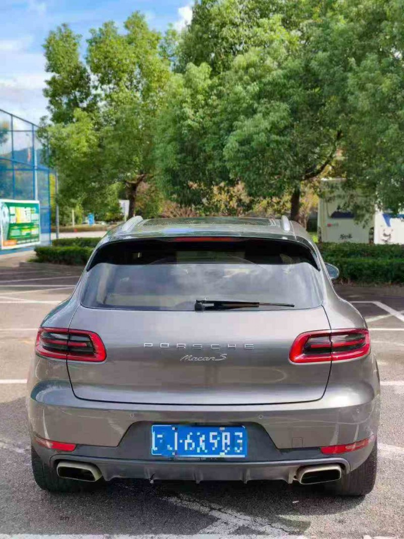 15年嘉兴保时捷Macan