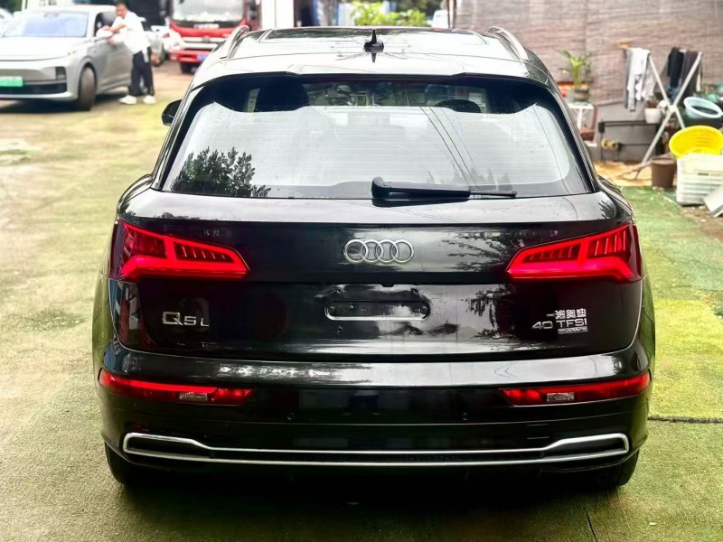 18年青岛奥迪Q5