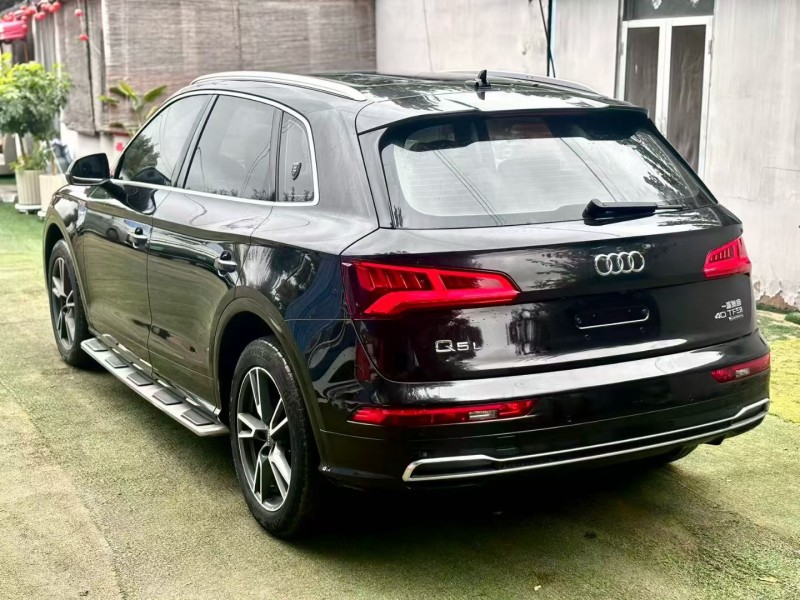 18年青岛奥迪Q5