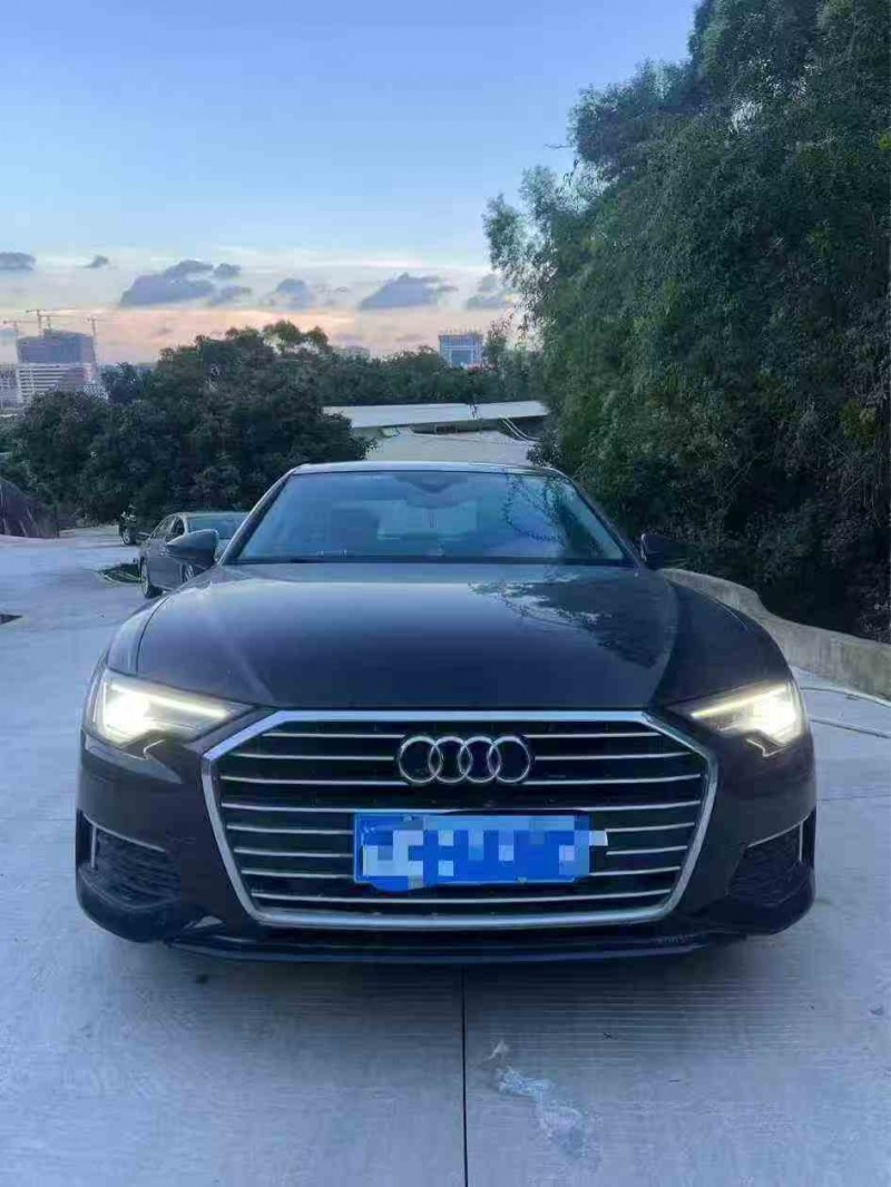 22年厦门奥迪A6L