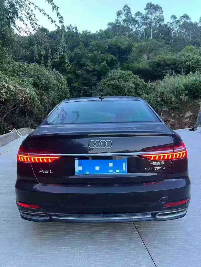 22年厦门奥迪A6L