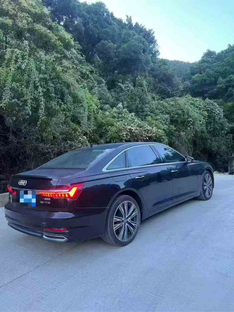 22年厦门奥迪A6L