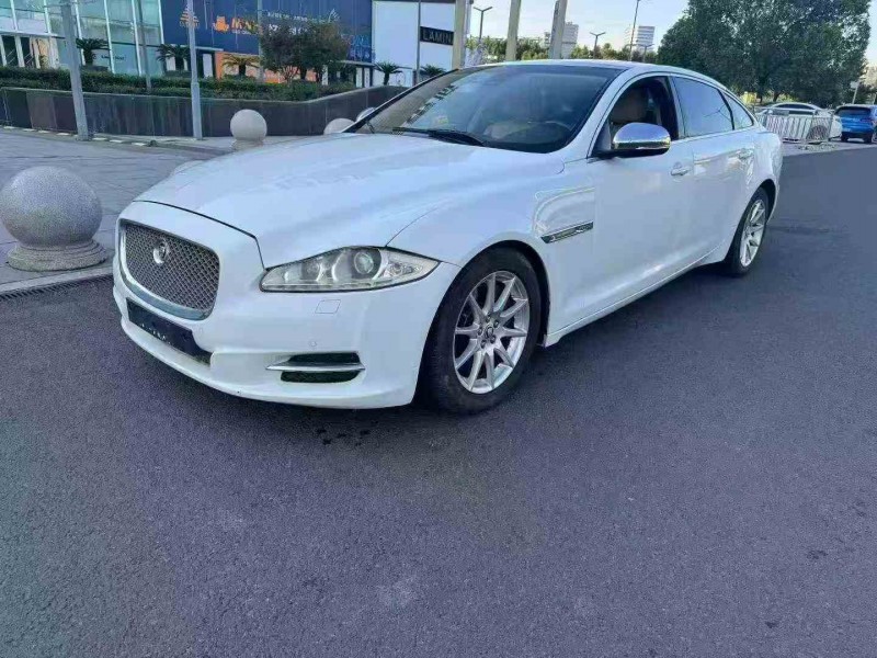 12年金华捷豹XJL
