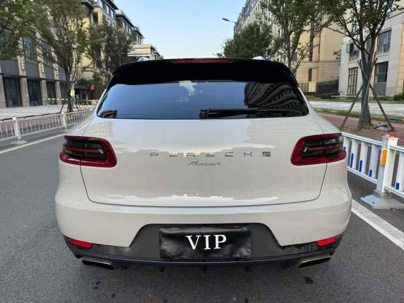 18年嘉兴保时捷Macan