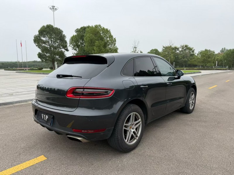 18年淮安保时捷Macan
