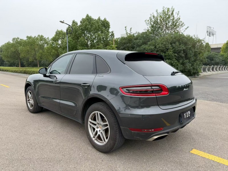 18年淮安保时捷Macan