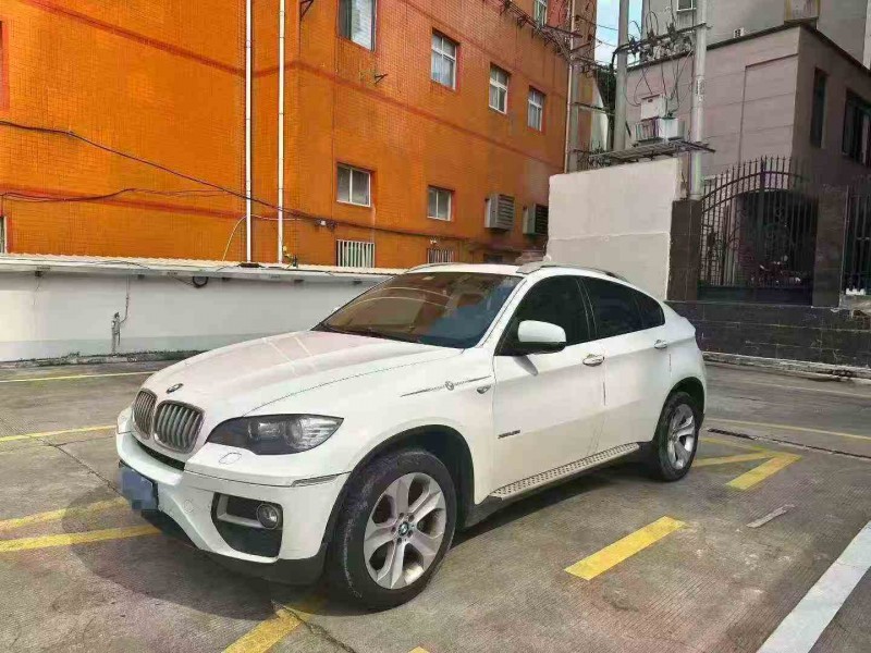 14年龙岩宝马X6