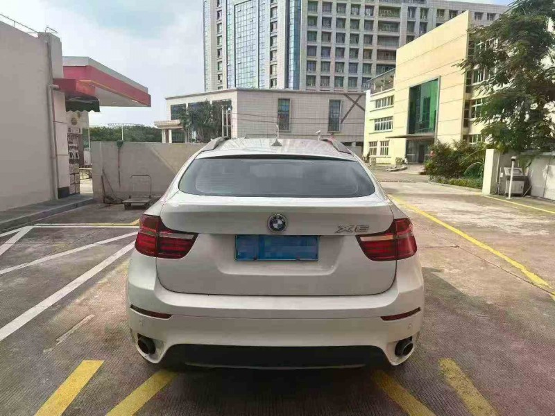 14年龙岩宝马X6