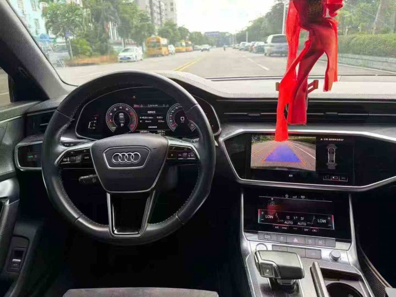 20年湛江奥迪A6L
