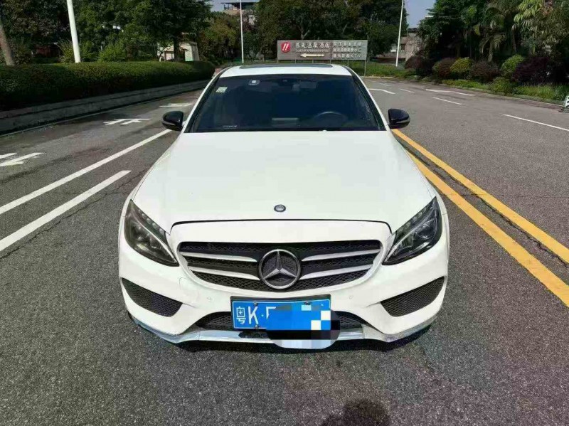 16年珠海奔驰C