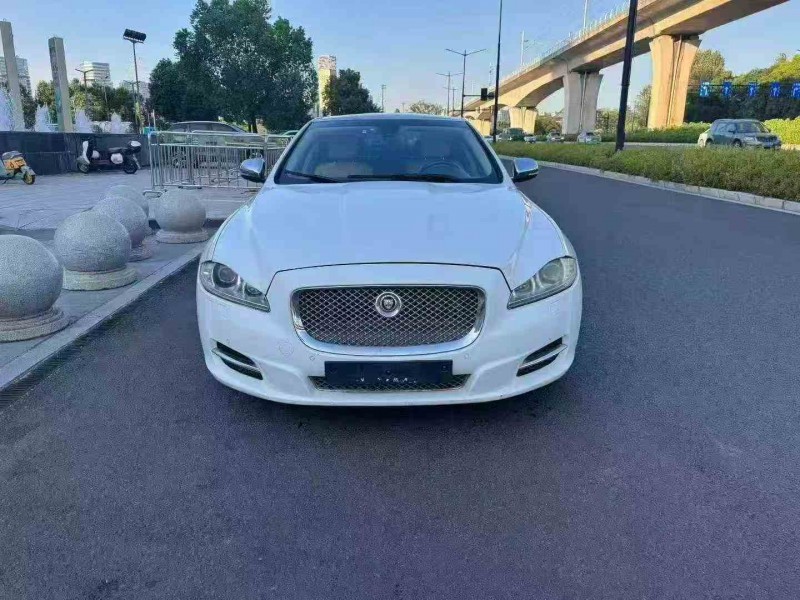 12年嘉兴捷豹XJL