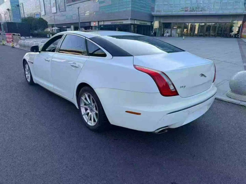 12年嘉兴捷豹XJL