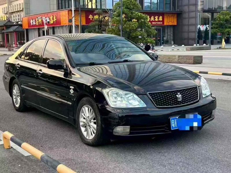06年湛江丰田皇冠