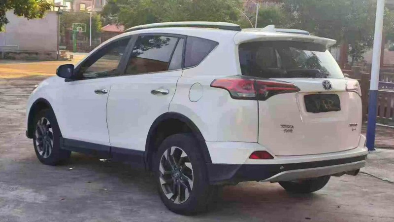 18年珠海丰田RAV4荣放