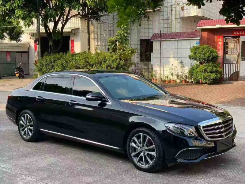 19年深圳奔驰E