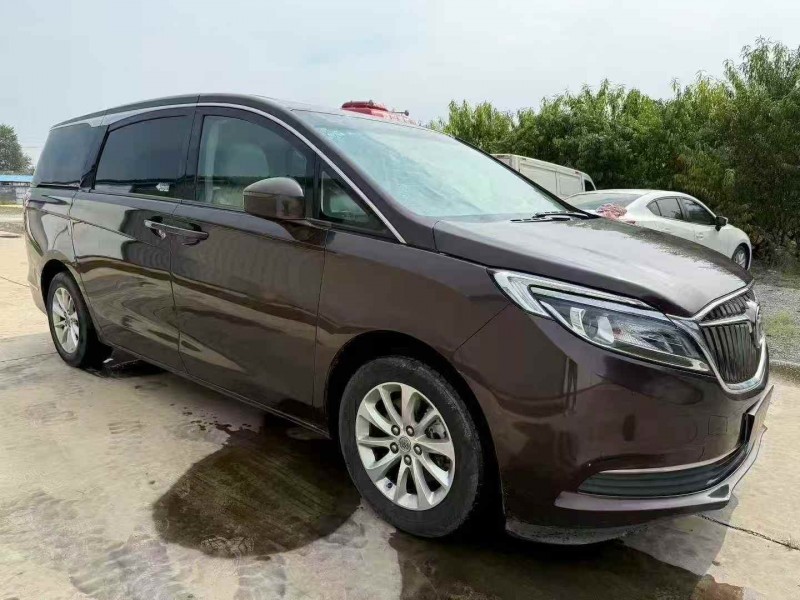 20年烟台别克GL8