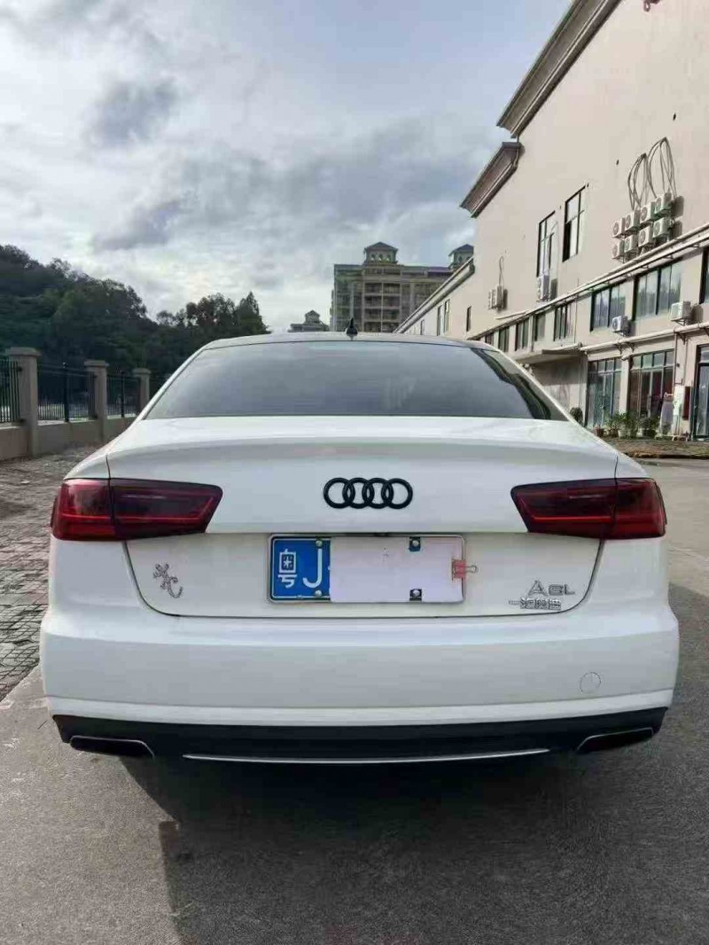 16年江门奥迪A6L