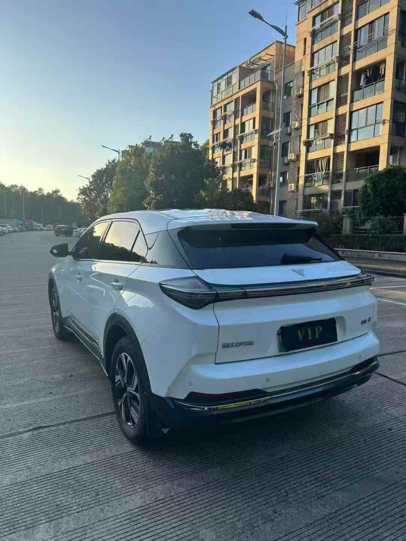 23年绍兴哪吒U