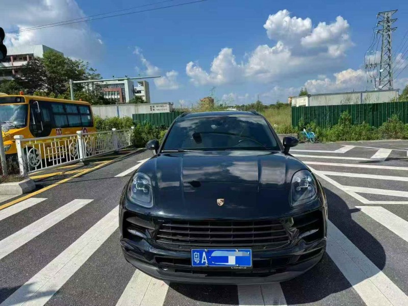 18年汕头保时捷Macan